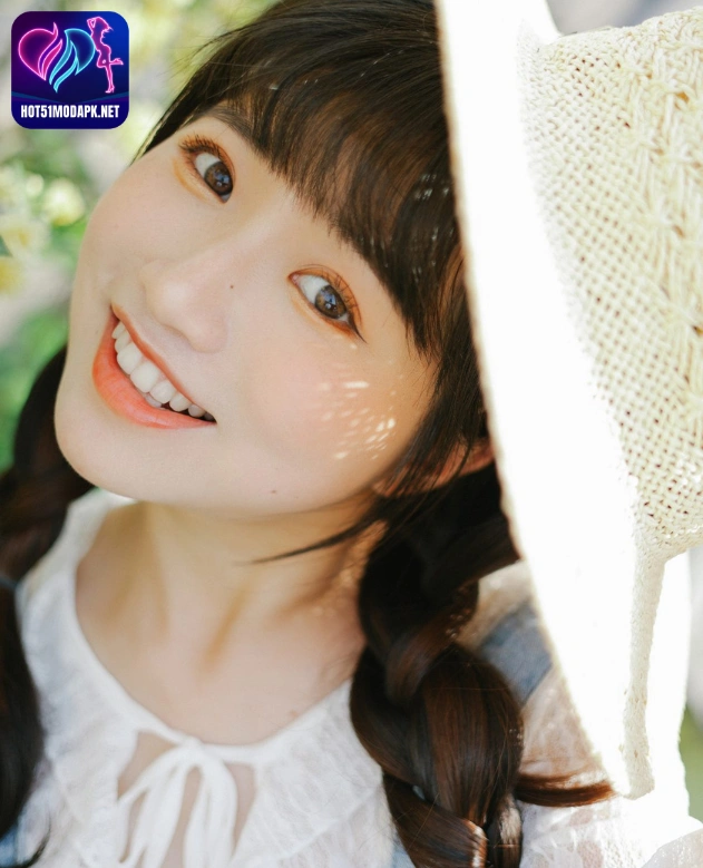 Panduan Lengkap Mengenai Lan Yuan Zhi Star Chinese Livestream Hot51: Download Bling2 Live, Mango Live Mod Apk Apkvipo, Hot51 Mod Apk Apkvipo, dan Apk Live Streaming The Beautiful Girl Live Show 3 - Hot51 Lan Yuan Zhi-Hot51