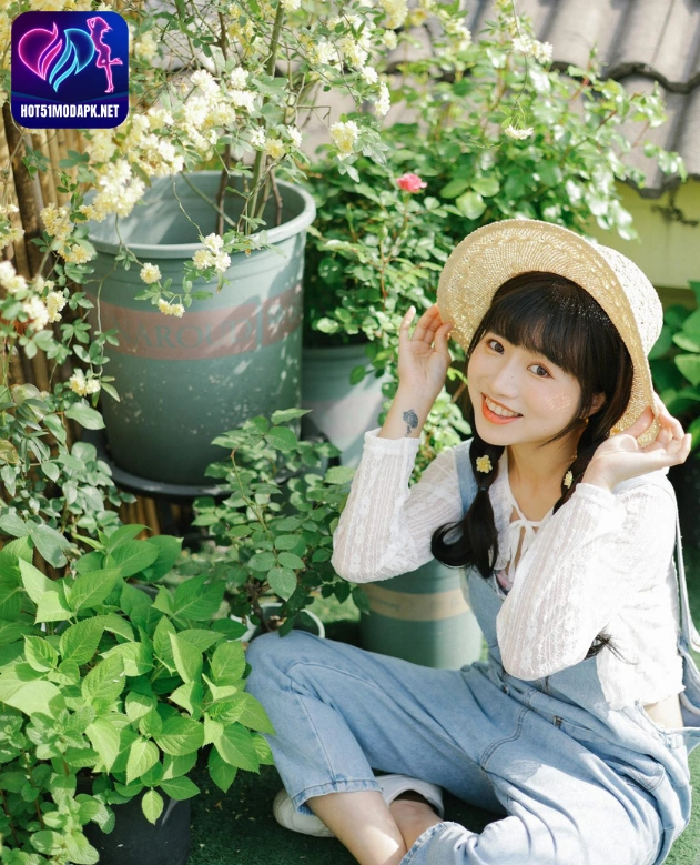 Panduan Lengkap Mengenai Lan Yuan Zhi Star Chinese Livestream Hot51: Download Bling2 Live, Mango Live Mod Apk Apkvipo, Hot51 Mod Apk Apkvipo, dan Apk Live Streaming The Beautiful Girl Live Show 1 - Hot51 You are currently viewing Panduan Lengkap Mengenai Lan Yuan Zhi Star Chinese Livestream Hot51: Download Bling2 Live, Mango Live Mod Apk Apkvipo, Hot51 Mod Apk Apkvipo, dan Apk Live Streaming The Beautiful Girl Live Show