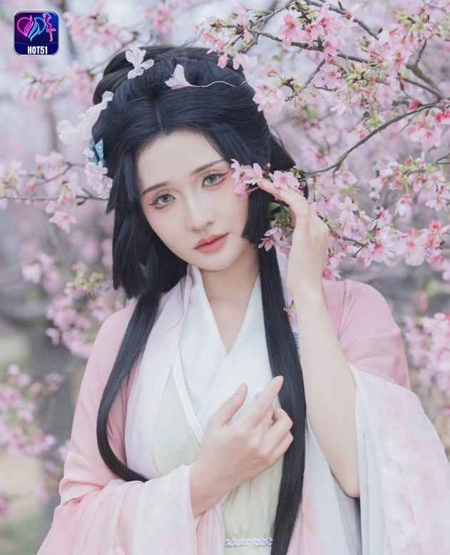 Oun Jie Fong.Hot51live