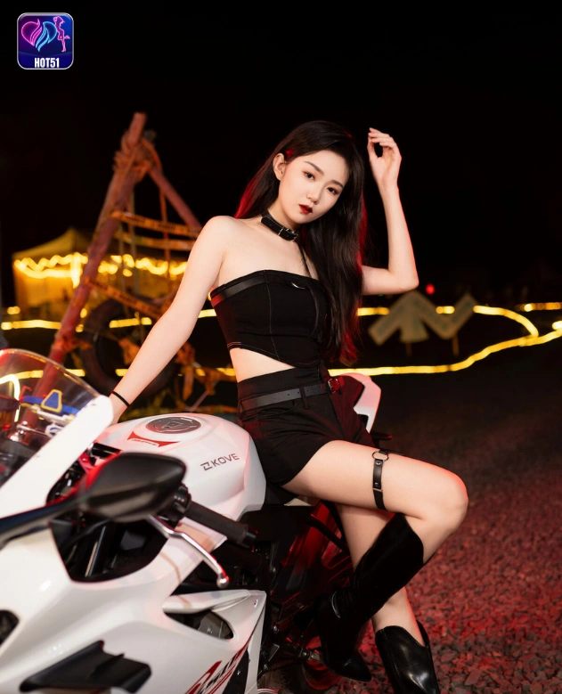 Di Li Re Ya Beautiful di Hot51 Ulasan Mendalam 5 - Hot51 Di Li Re Ya.Hot51live